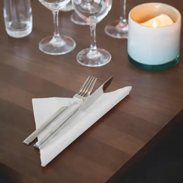 Tork Soft White Dinner Napkin - 477577 - Image 2
